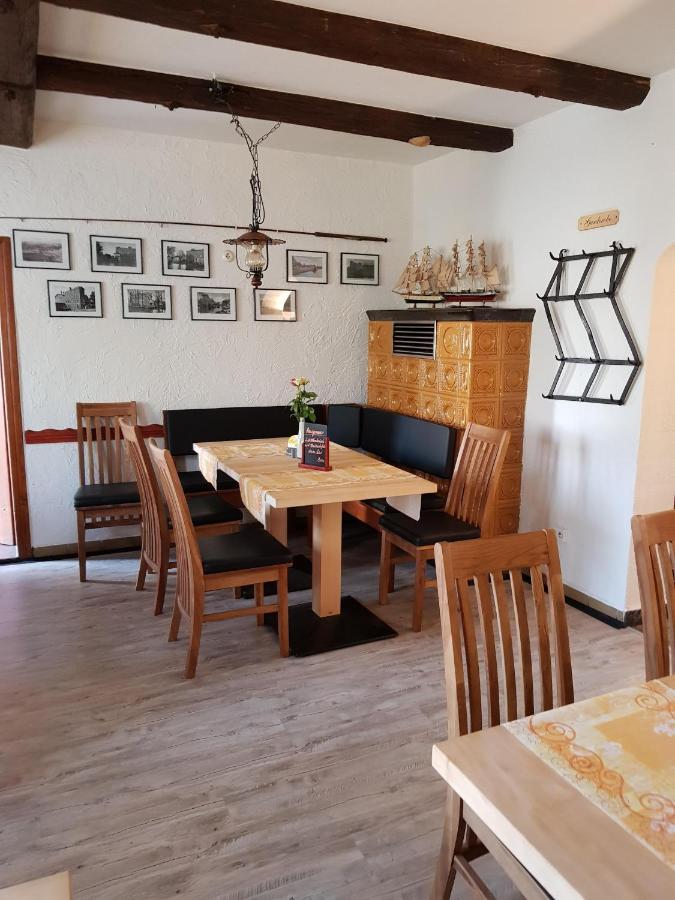 Gasthof Alte Fischerhuette Altfriesack Luaran gambar